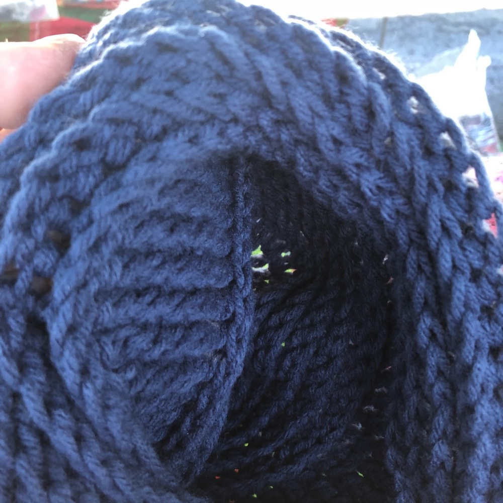 Knitted hat - Picture 2 of 2